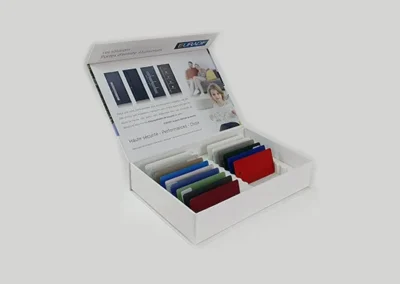 Caja muestrario para puertas de aluminio
